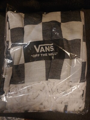 VANS FAMILY OFF THE WALL CHECKERBOARD THROW
