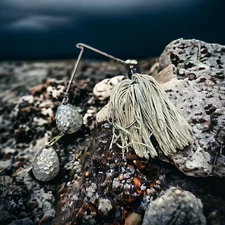 Bass Lure Spinnerbait 2 Hammered Colorado Blades Fishing White Single Hook