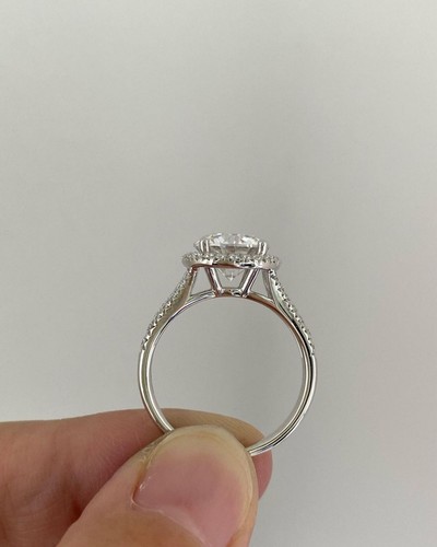 3.00Ct Round Cut IGI E-VS1 Lab Grown Diamond Halo Engagement Ring 14K White Gold - Picture 3 of 5
