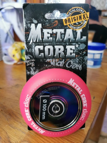 1xMetal Core Original Metal Core Wheel 100mm Pink Scooter Wheel New In Packaging - Picture 2 of 4