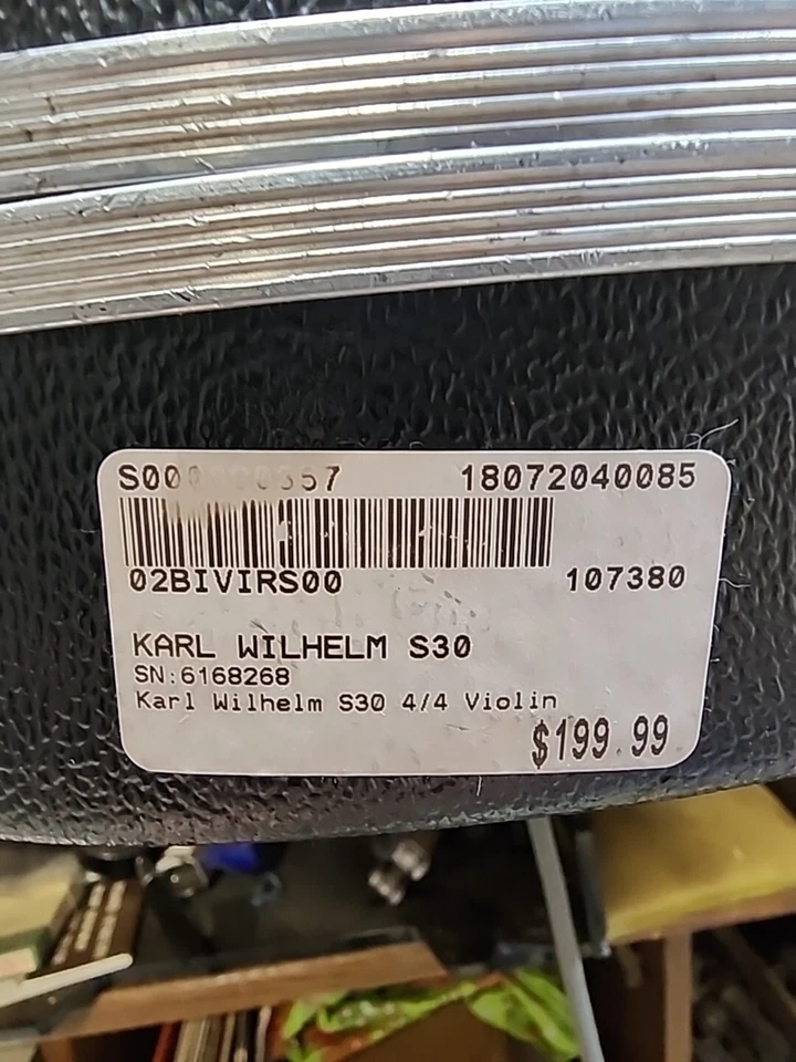 1997 Karl Wilhelm S30 4/4 Violin Hungary Hard Case Rossen Bow Ready to Play - Image 2 of 4