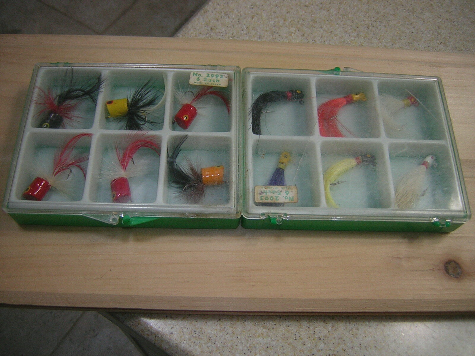 Vintage Twelve (12) Panfish Lures - Assorted Jigs & Poppers. - Image 3