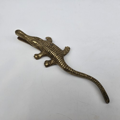 7. 5" Long Vintage Brass Alligater - Picture 5 of 8