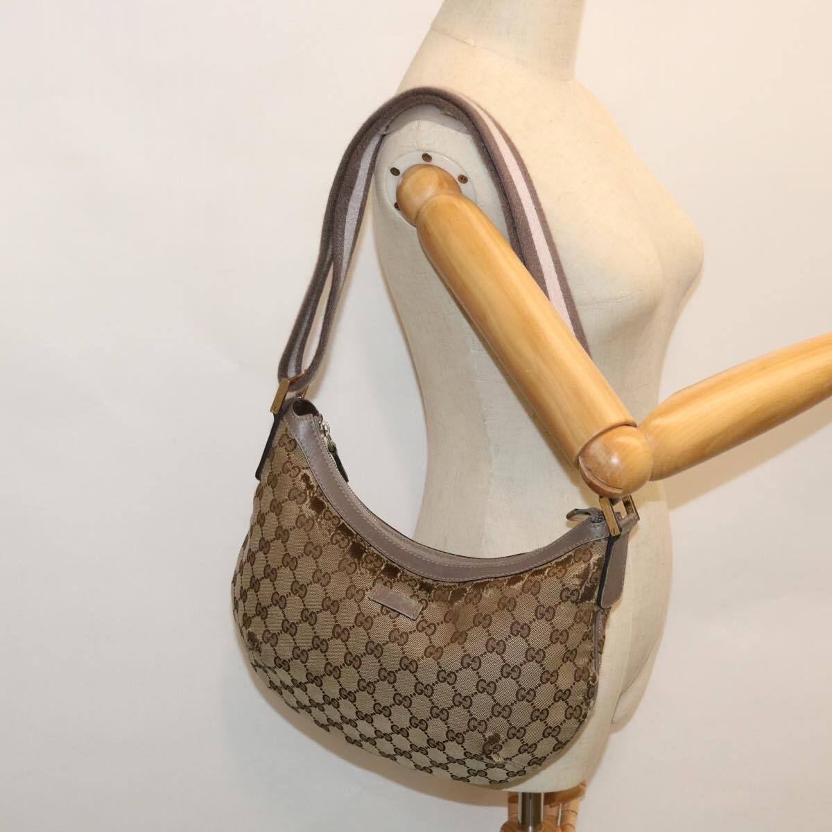 GUCCI GG Canvas Sherry Line Shoulder Bag Beige Gray pink GUCCI GG Canvas Sherry Line Shoulder Bag Beige Gray pink