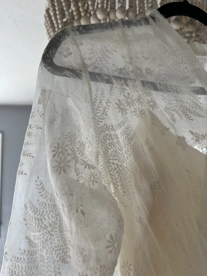 Impresionante vestido de novia flocado floral vintage de los años 50 sin cordones incluido pequeño Foto 2 de 4