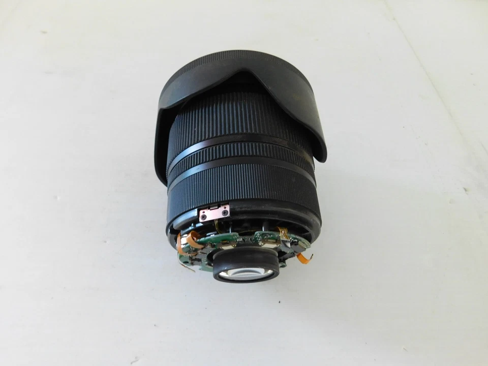 SIGMA 24-105MM 1:4 DG LENS (PQY167) - Image 4 of 4