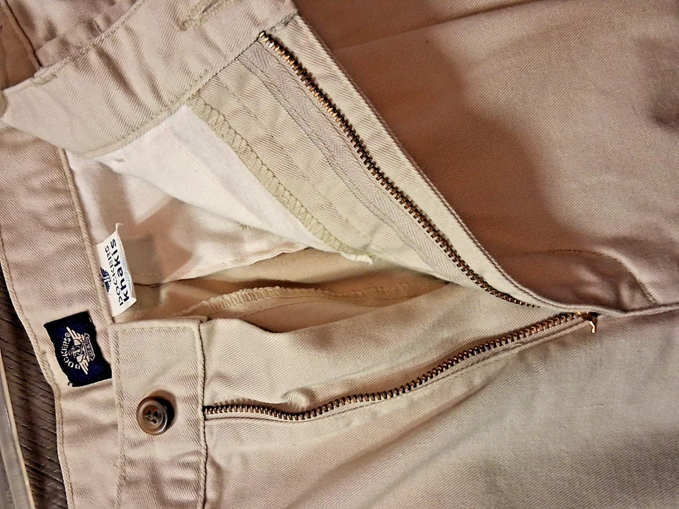 Dockers Women's Khakis Petite 10 Pleated Front 100% Cotton - Image 4 of 4