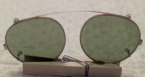 Vtg BAUSCH & LOMB Clip On Sunglasses Green Glass Lenses 1/10 12K GF - Zdjęcie 7 z 7