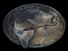 TF07128 VINTAGE 1970s LARGE MOUTH BASS FISHING COMMEMORATIVE BELT BUCKLE