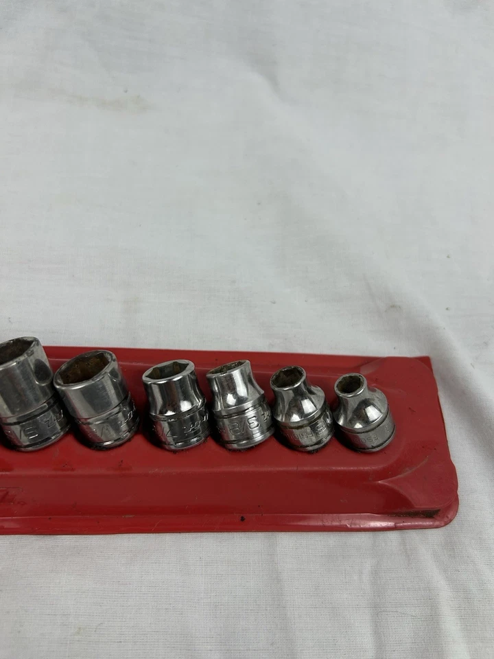 Snap-on 211FSY 11 pc 3/8" Drive 6-Point SAE Flank Drive Shallow Socket Set - Image 4 of 4