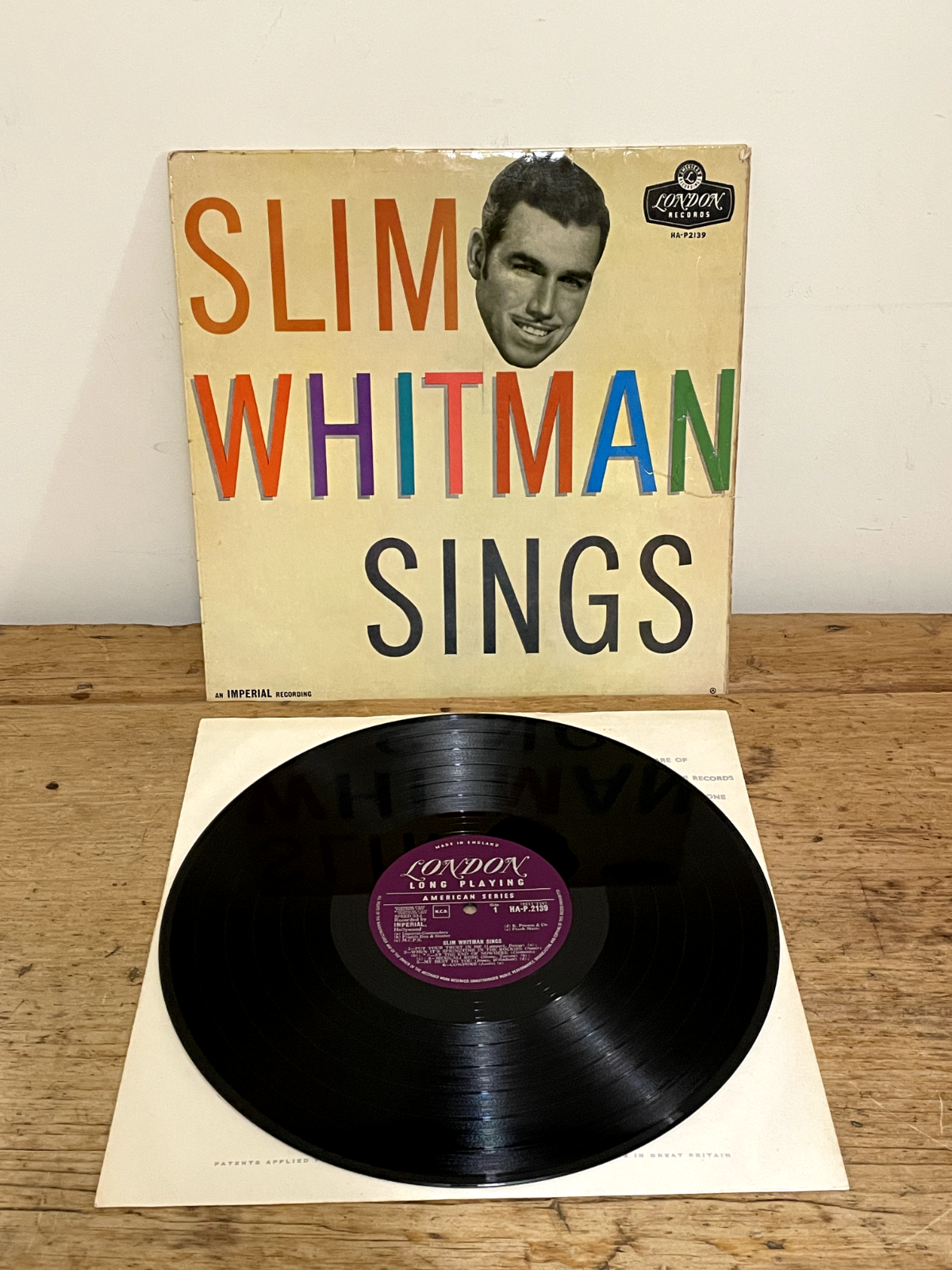 VINTAGE VINYL RECORD LP SLIM WHITMAN SINGS