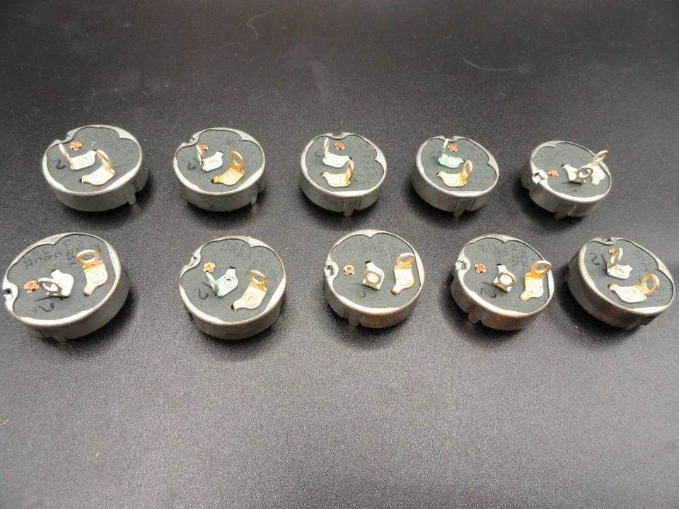 Interruptor de encendido/apagado de eje de control de radio CTS AM-FM nuevo (lote de 10) Foto 4 de 4