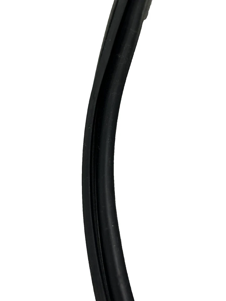 OEM SUBARU Crosstrek 2024 PUERTA TRASERA DEL LADO DEL CONDUCTOR VENTANA VIDRIO CANAL SELLADO Foto 2 de 3