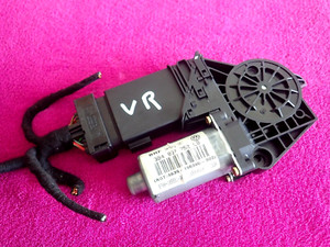 🔹VW Passat Variant 3B6 Fensterhebermotor vorne Re.👍TOP ANGEBOT⭐⭐⭐⭐⭐3B4837752LB