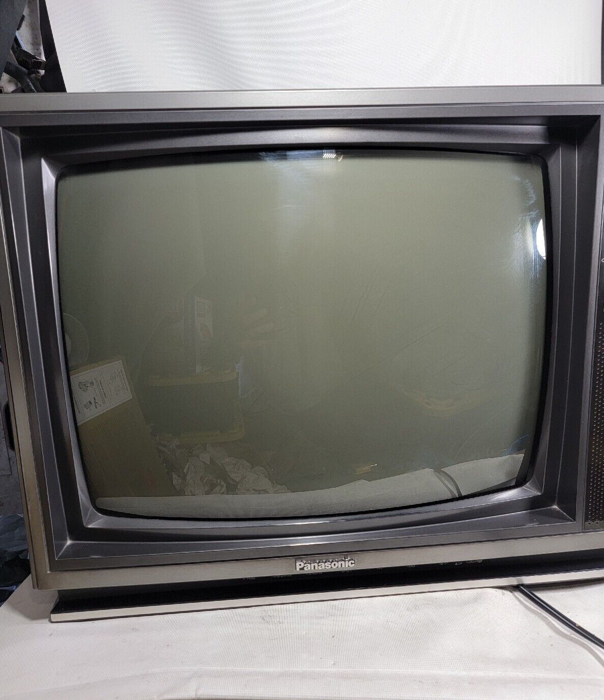 VTG  Woodgrain Panasonic " Color Gaming CRT TV