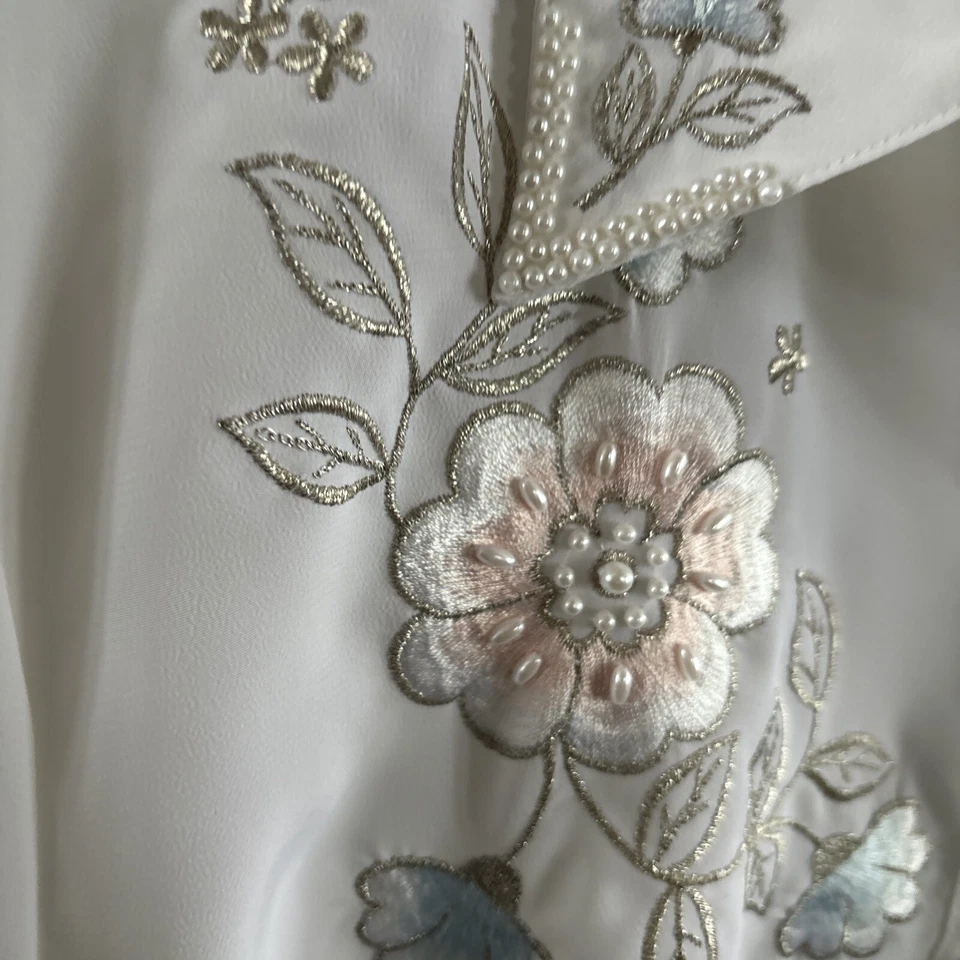 Blusa De Colección Christie Jill Para Mujer Talla 18W Crema Perla Botón Camisa Bordada Foto 4 de 4