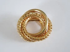 Gold Colored Fashion Jewelry Scarf Clip Connected Rings 15.5 G/4.0 X 3.9 Cm