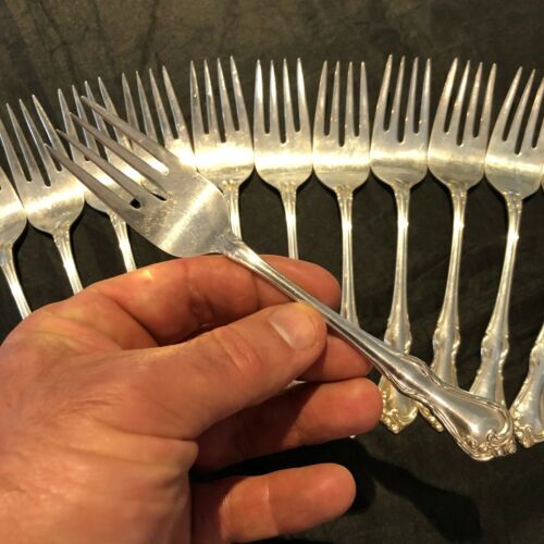 Reed & Barton Intaglio Sterling Silver Dinner Fork - 7 3/4