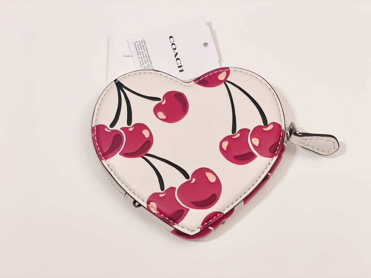 ❤️Coach Heart Coin Case - CZ477 Chalk Signature Canvas w/Pink