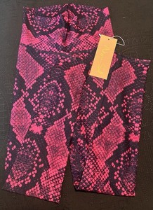 Niyama Sil Barefoot Legging Python Size S NWT