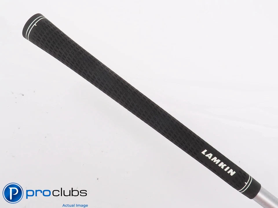 New Left Hand Ladies Cobra T-Rail 3 9 Hybrid iron - Cobra Ultralite 45g - 442950 - Image 4 of 4