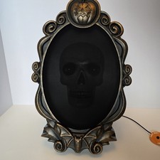 Emerging Skull Frame Light up and Talking Halloween Decorative Prop 15" Spooky