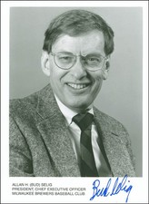 BUD SELIG - AUTOGRAPHED SIGNED PHOTOGRAPH