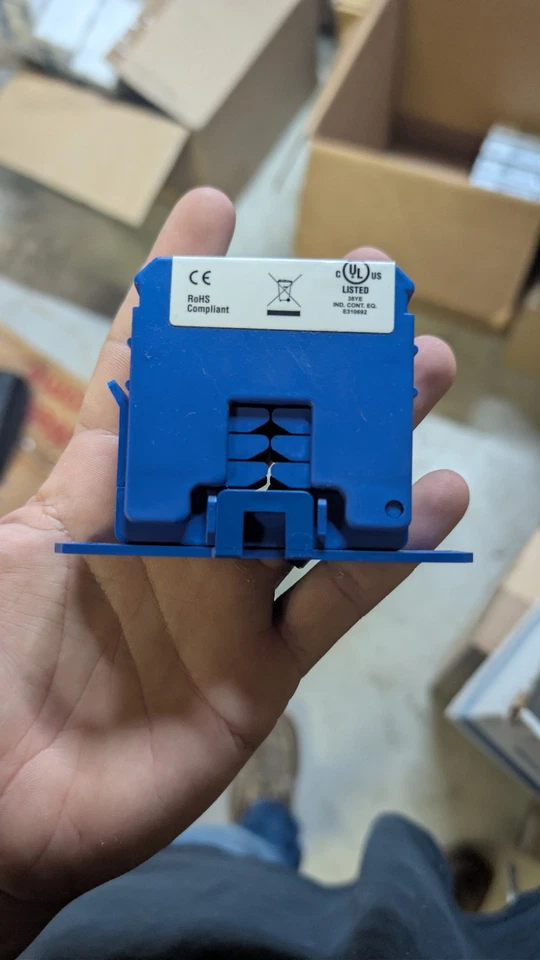 Johnson Controls CSD-CF0A0-1 Digital Output Current Switch - Image 2 of 2