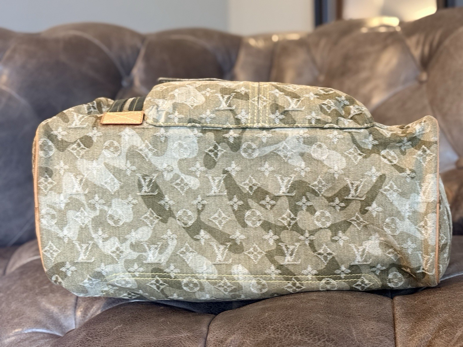 Rare Louis Vuitton Lys Duffle Limited Edition Monogramouflage Camo Denim Lys Bag image 2