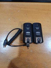 NEEWER FC-16 Multi-Channel 2.4GHz and NEEWER FCR-16 2.4 GHz READ