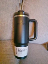 NEW Stanley 30oz H2.0 FlowState Quencher Tumbler - Black