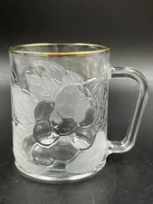 Elements Winter Garden Gold Trimmed Embossed Fruit Frosted Glass Mugs - Set of 4