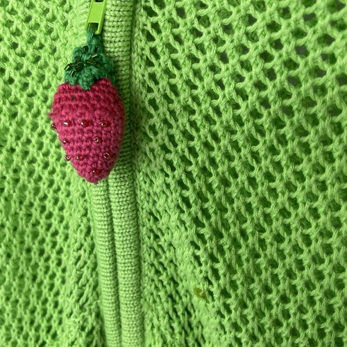 Quacker Factory Large Women’s Sleeveless Sweater Mesh Cardigan Set Strawberries - Picture 11 of 15