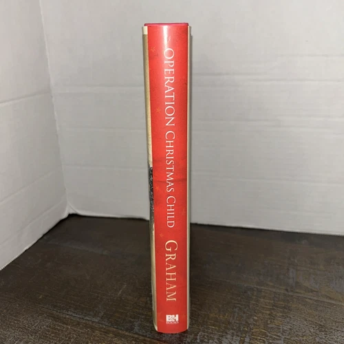Operation Christmas Child : A Story of Simple Gifts Hardcover Fast Shipping - Picture 4 of 6