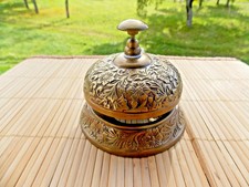 Sonnette cloche de bar hôtel commerce...sculptée, en laiton, diam. 9,5cm