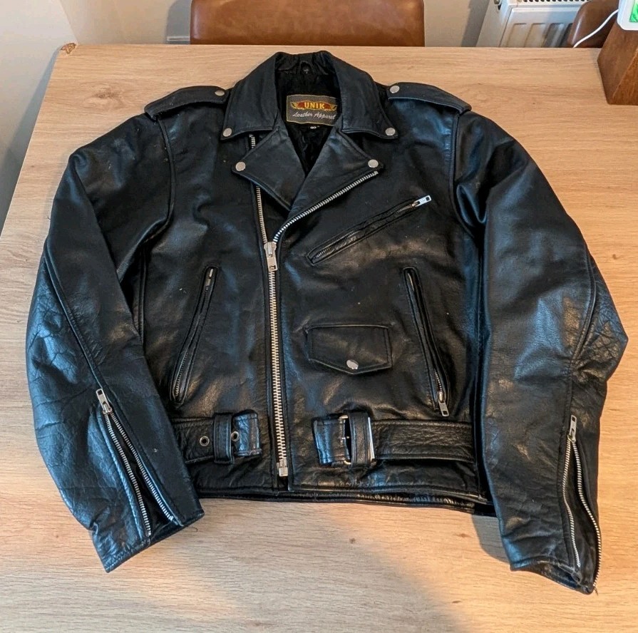 Picture 1 of 11