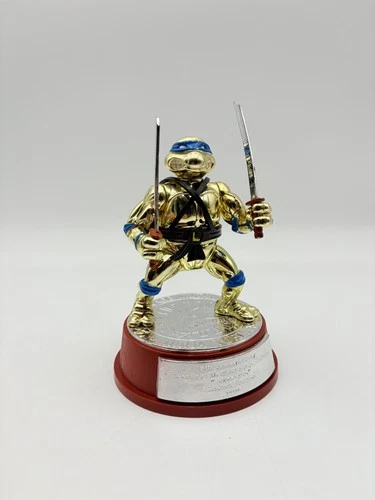 Vintage TMNT Action Figure Leonardo 5th Anniversary Collectible Trophy Toy
