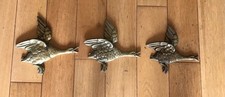 Large Set of Three Vintage Brass FLYING DUCKS Wall Hanging Display Ref2  - (GD8)