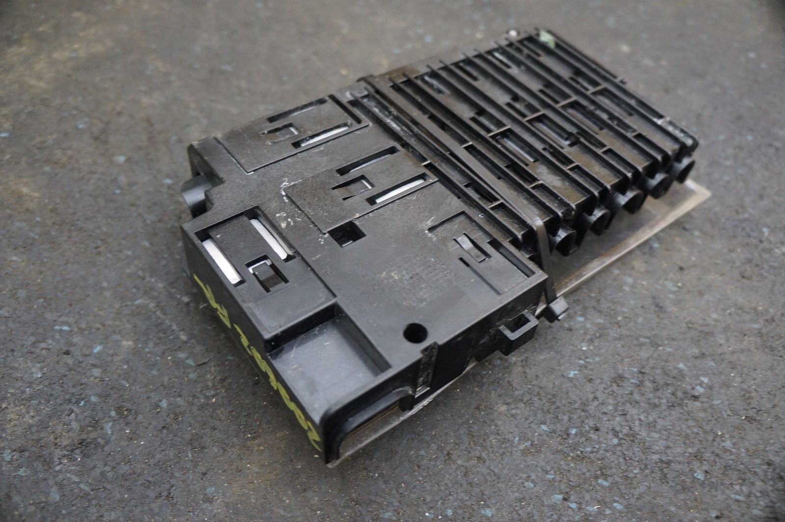 Fuse Junction Box 4S9937548 OEM Audi R8 Lms Gt4 2018