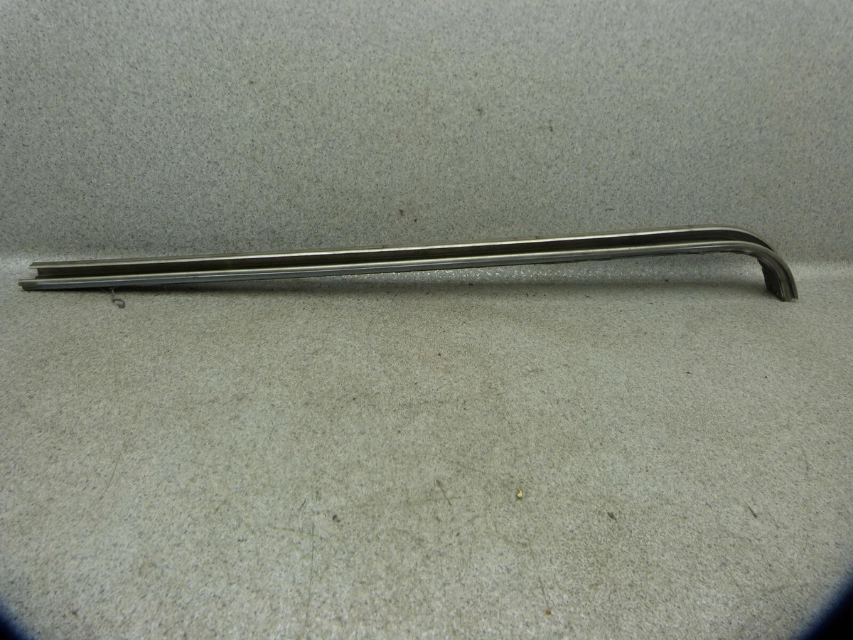 Führungsschiene A6397661137 Schiebetür R Mercedes W639 Vito 109 
