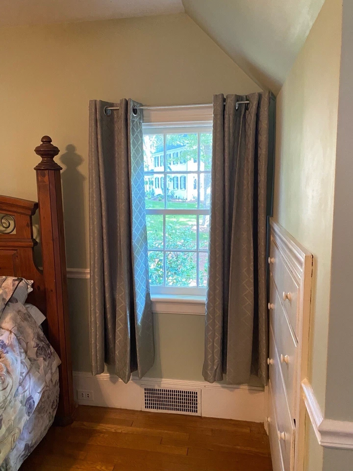 Panel de ojal de celosía Liz Claiborne Quinn 50 pulgadas x 63 en 2 paneles VERDE SALVIA Foto 2 de 3