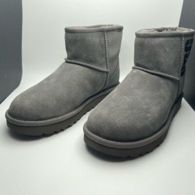 NIB!! UGG Women's Classic Mini Rubber Logo Fashion Boot, Grey, 5 M