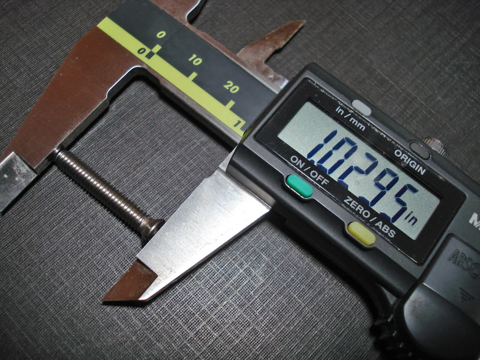 10 piezas se adapta a Plymouth 8-32 x 1" con #6 phillips cabeza ovalada tornillos de acero inoxidable  Foto 3 de 4