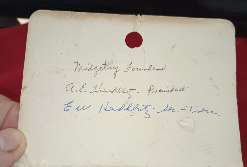 DE COLECCIÓN MIDGETOY VOLKSWAGEN VW BEETLE BUG Antiguo Stock FIRMADO por Fundadores con Caja Foto 4 de 4