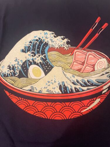 Tsunami Noodle Bowl Japanese Art inspired for the ramen lover t shirt - Picture 3 of 3