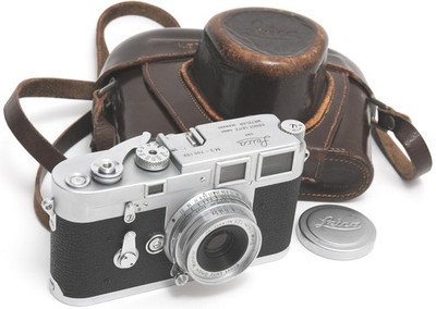 Leica M3 early first production batch, no. 700198 with Elmar f3.5/5cm