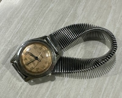 Vintage Minerva Swiss Mechanical Watch   1940s-WW2 Stainless Back (Non-Working)