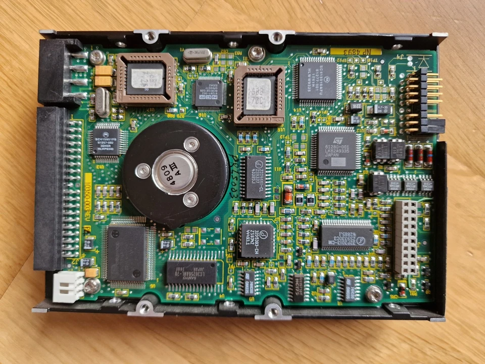 210 MB IDE Conner CFS210A 3,5" Festplatte HDD PATA Retro Vintage - Bild 3 von 3