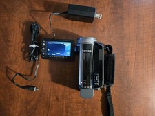 JVC Everio GZ-HD30U Camcorder 80GB HD AVCHD - Tested