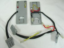APC - UPS Battery holder/harness - 2 complete 1 wiring only RBC32 / RBC33
